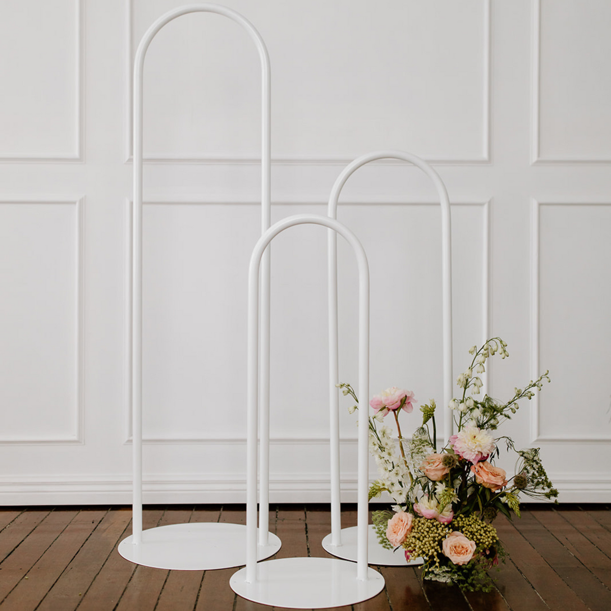 Cupid Frame Plinths in White (Set of 3) – House of Harvey Co.